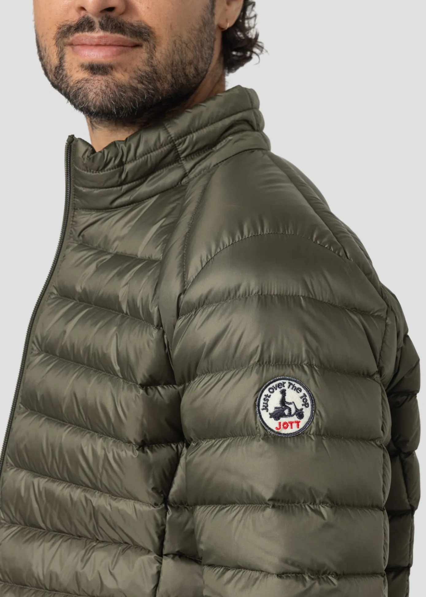 Doudoune légère Army Mat