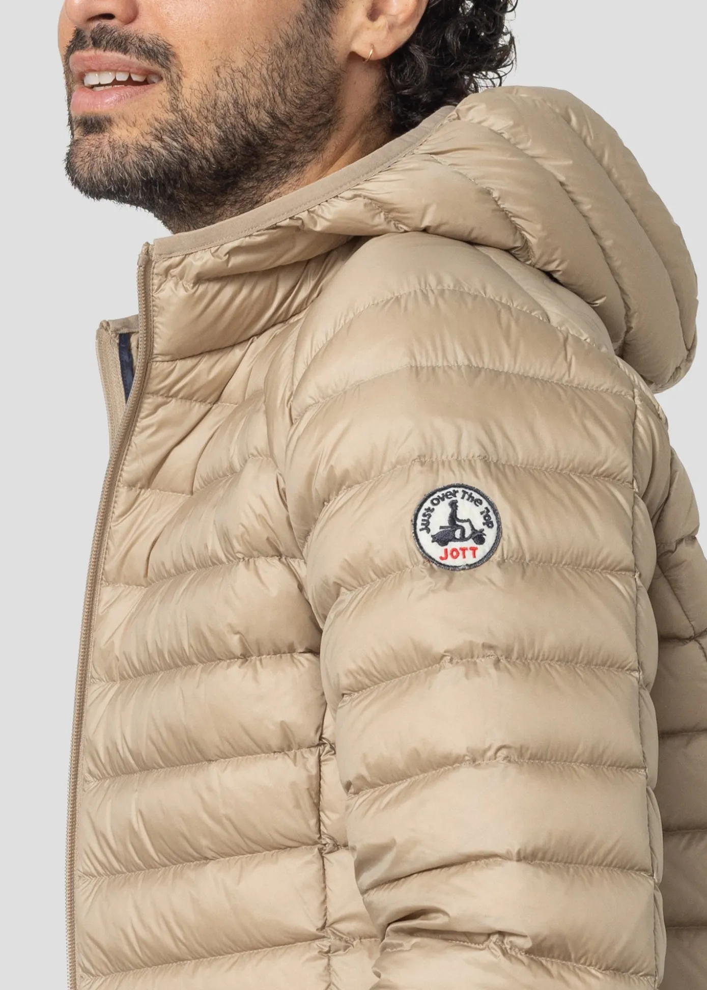 Doudoune légère à capuche Beige Nico