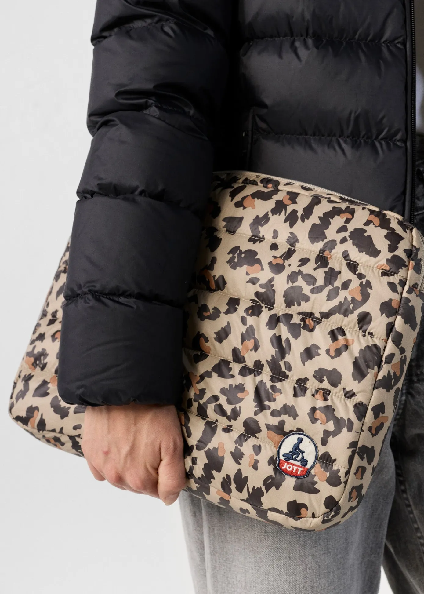 Housse d'ordinateur Leopard beige Hateya print