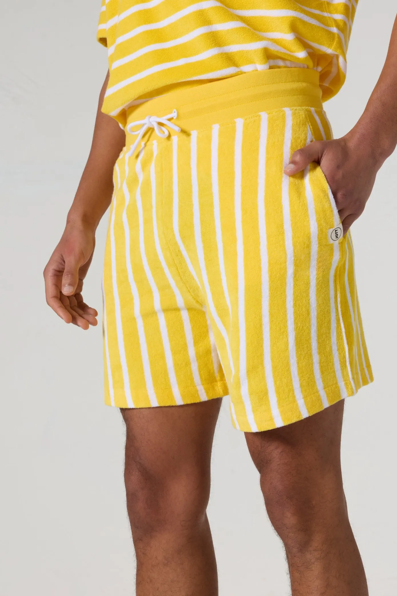 Short éponge Jaune abeille rayé Jet stripe