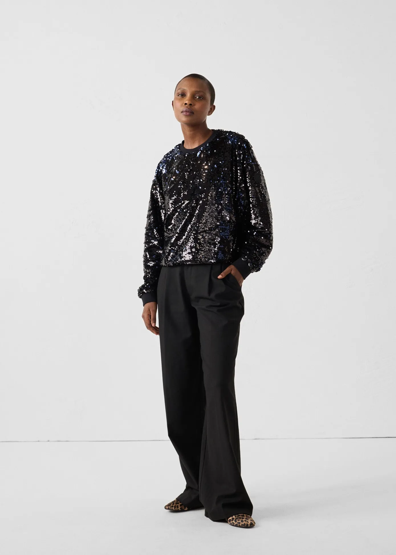 Sweat à sequins Noir/marine Jeanne