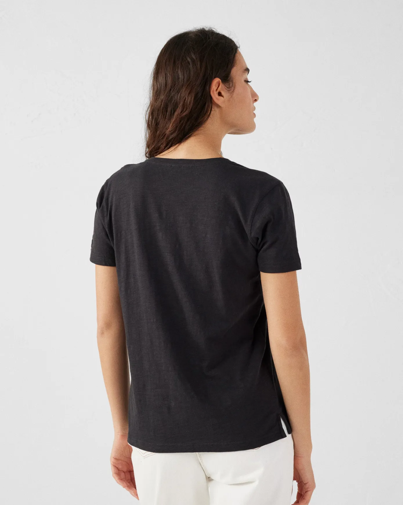 T-shirt col V femme en coton Noir Sonia