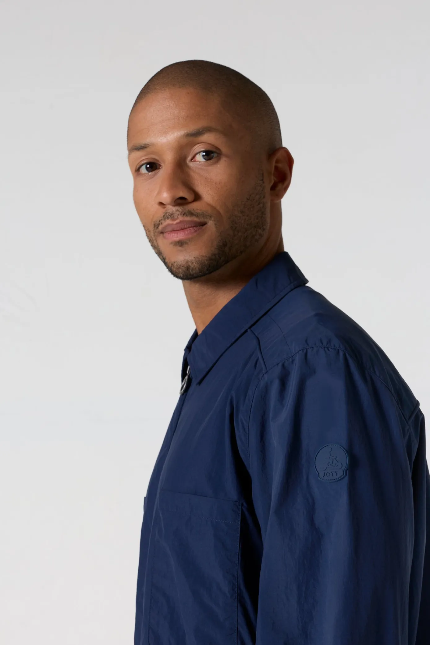 Veste légère col chemise Marine Guy